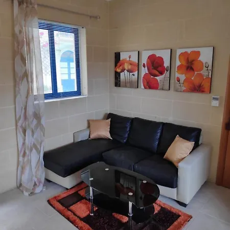 3 Bedrooms Maisonette With Pool Ghajnsielem Exterior photo