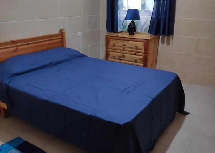 3 Bedrooms Maisonette With Pool