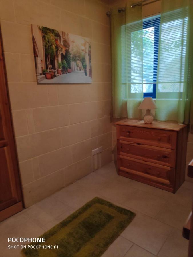 3 Bedrooms Maisonette With Pool * Ghajnsielem